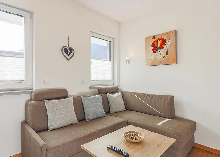 Feiel Апартаменты Миттерзилль